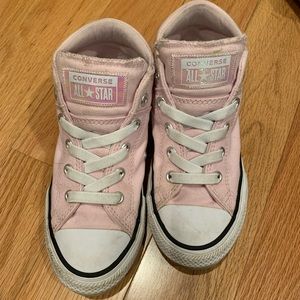 Converse girls Mid top Sneaker